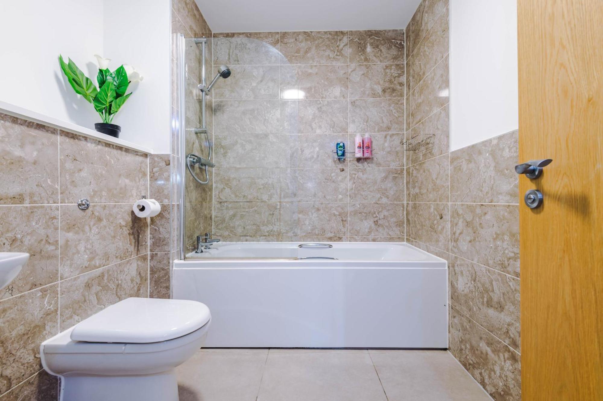 Lux Livin' Apartments - Luxury 5 Bed Apartment Manchester City Centre מראה חיצוני תמונה